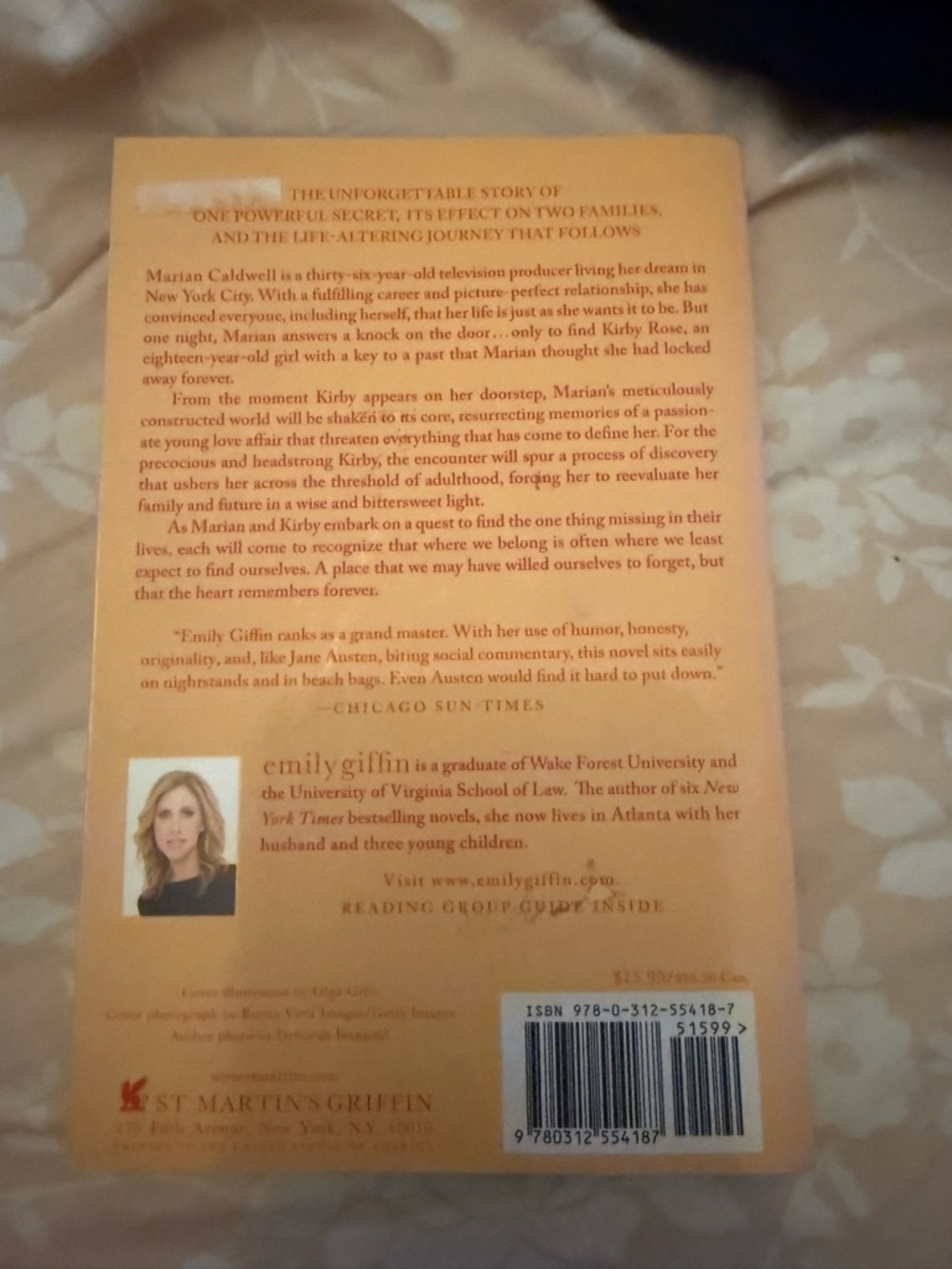 Books - Picture 2 of 7